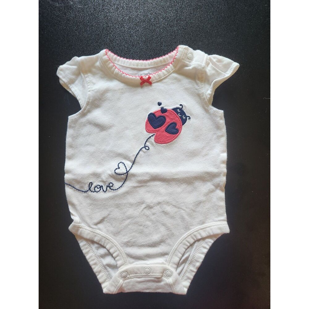 Carter's Baby Girl White Ladybug Love Heart Bodysuit Onesie Size 3M